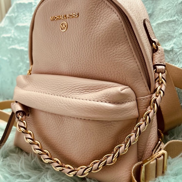 MICHAEL KORS
RARE Slater MINI Pebbled Leather Convertible Backpack - Picture 2 of 11